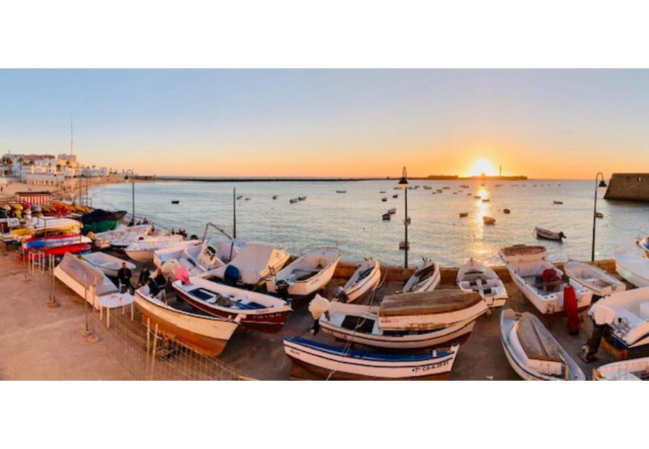 Terraza-Caleta Beach Home By Cadiz4Rentals Екстериор снимка